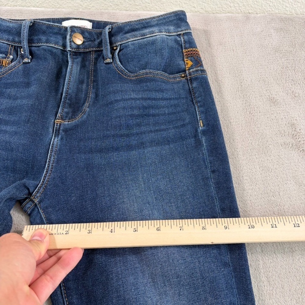 Driftwood Violet Embroidered Floral Flare Jeans in Blue Wash Women 26 High Rise - Picture 9 of 11